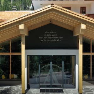 Entrance, Almwellness-Resort Tuffbad