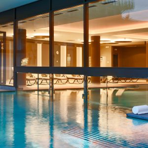 Porte automatiche per piscine, Hotel Cristal