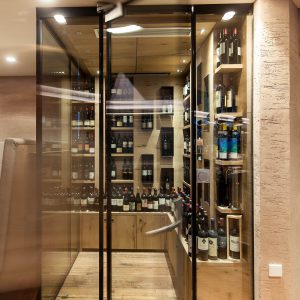 Wine cabinet, Quellenhof
